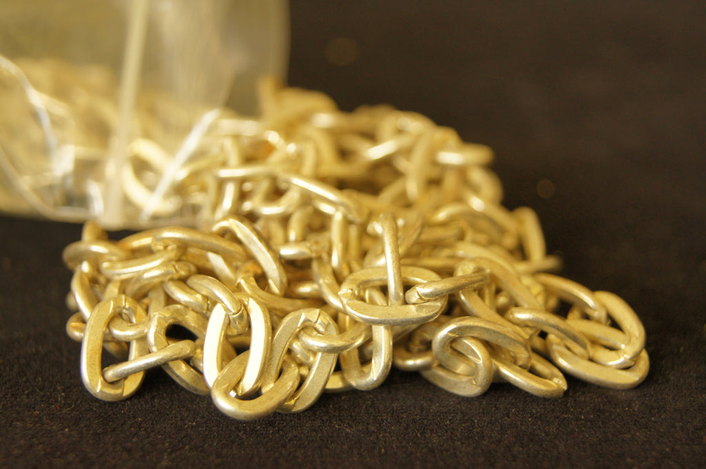 Chain, matt silver-finished steel, 2.2mm x 10mm cable - $0.50 per 5cm