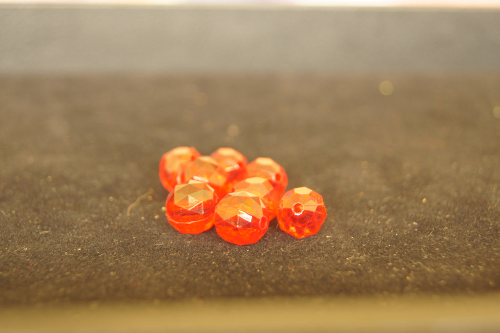 Plastic red glossy multi-facet 0.5cm round - 3pc