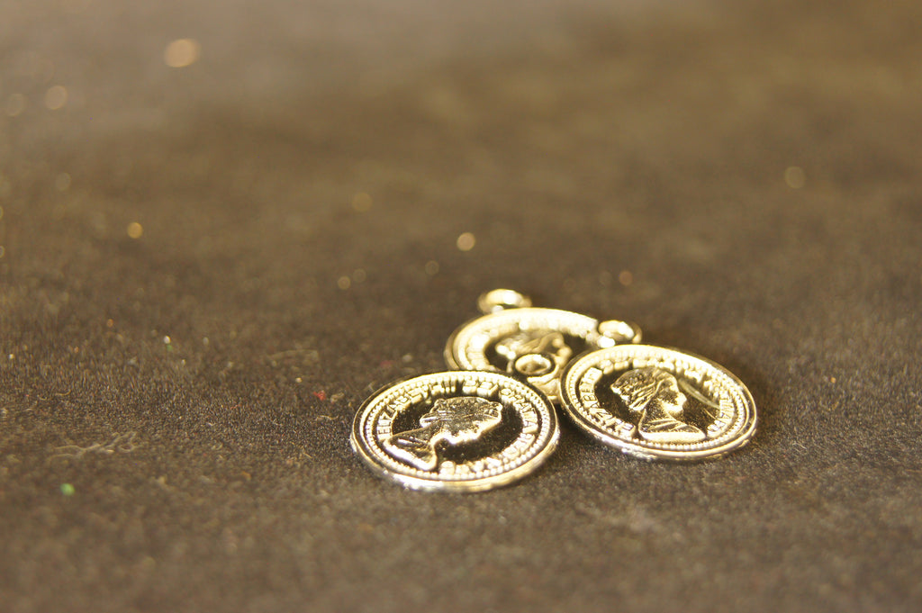 Pendant - Old-silver finish - 10mm x 5mm - British - $0.50 per 2 pc